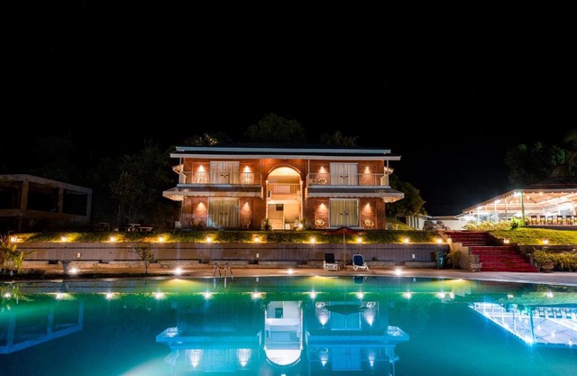 Urmilaa Green County Resort 35 KM From Kolhapur