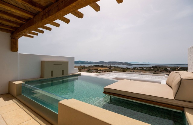 Utopia Suites by Anna Platanou - Adults only