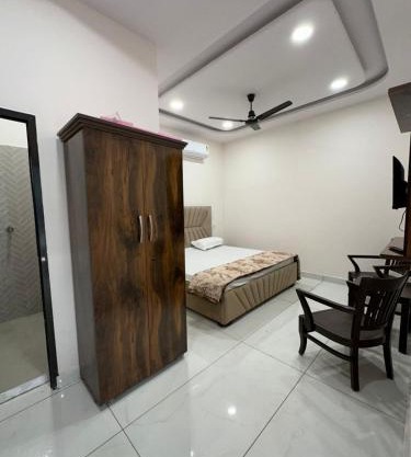 V2 Guest House