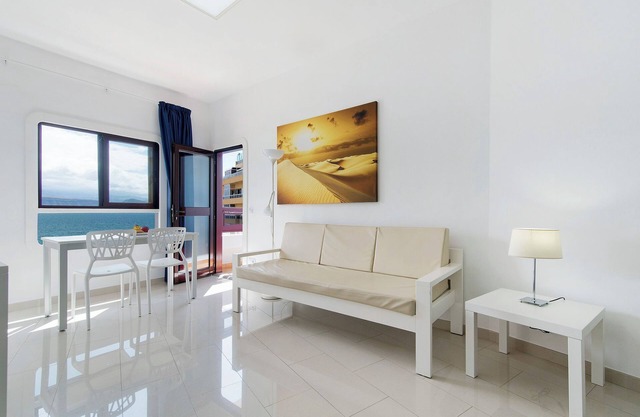 Vacation rental “Estudio vista al mar 51” with Sea View & Wi-Fi