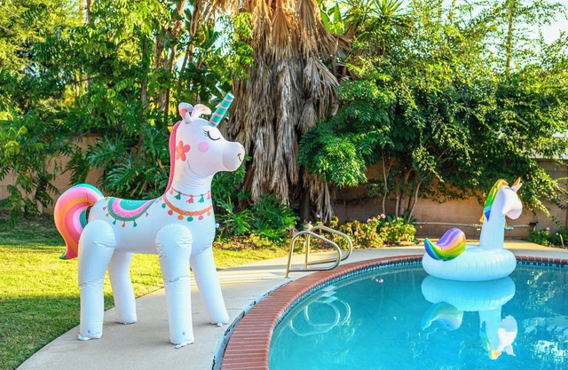 Vacation 4BR Home Near Disney - Pool & Arcade