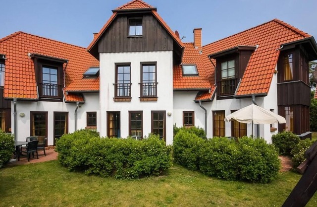 Vacation apartment "Bootsanleger, Landhaus Haven Höövt"