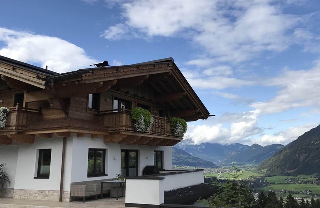 Vacation apartment Christian Aschau 2-6 pers.