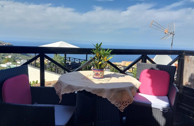 Vacation apartment/apartment for 2 guests with 50m² in Icod de los Vinos (120414)