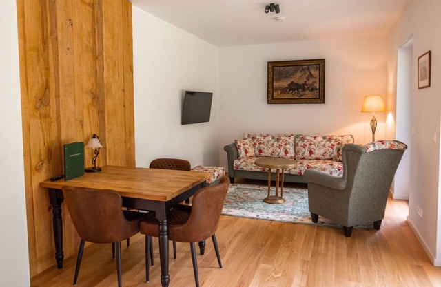 Vacation apartment "Leipe" (ground floor) - in the four-sided courtyard