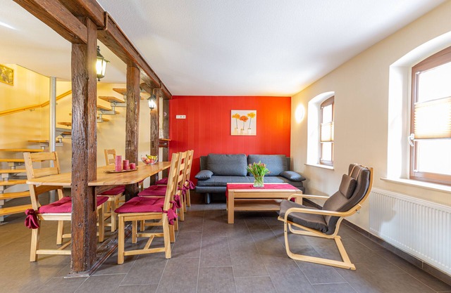 Vacation apartment/apartment for 6 guests with 65m² in Naumburg (Saale) (171950)