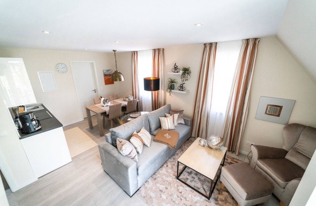 Vacation apartment/apartment for 4 guests with 75m² in Ahrenshoop (164694)