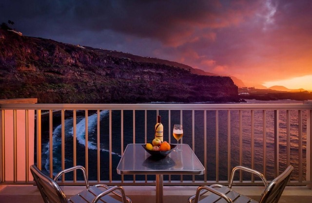 Vacation Apartment 'Apartamento Antonia' with Sea View, Balcony and Wi-Fi