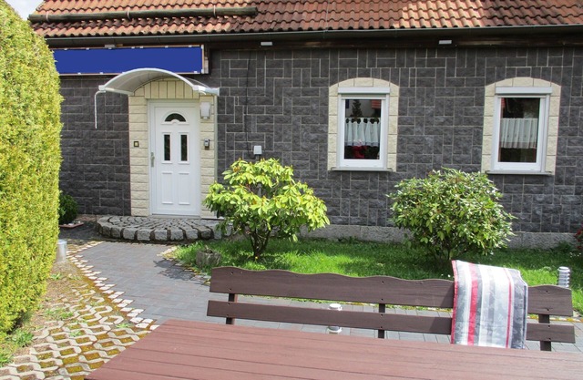 Vacation apartment/apartment for 4 guests with 72m² in Sandberg (167907)