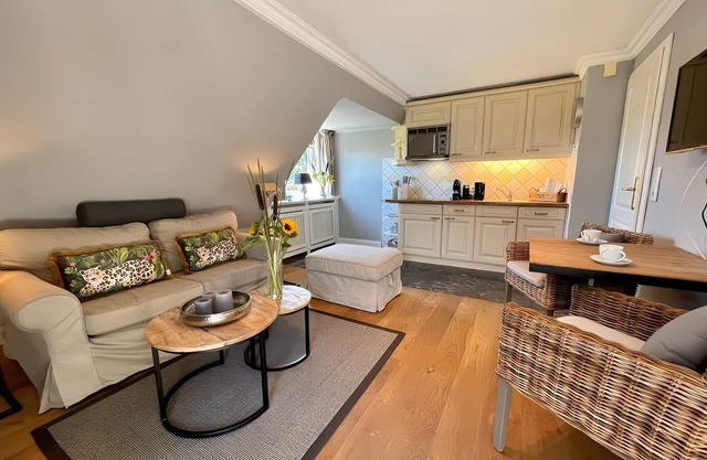 Vacation apartment/apartment for 3 guests with 35m² in Sylt-Ost (295669)