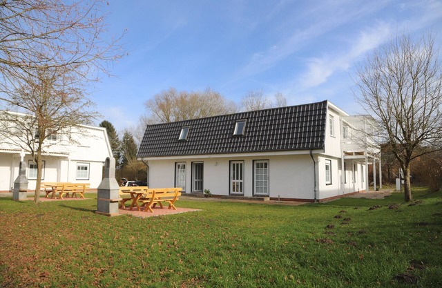 Vacation apartment/apartment for 4 guests with 43m² in Putbus (296636)