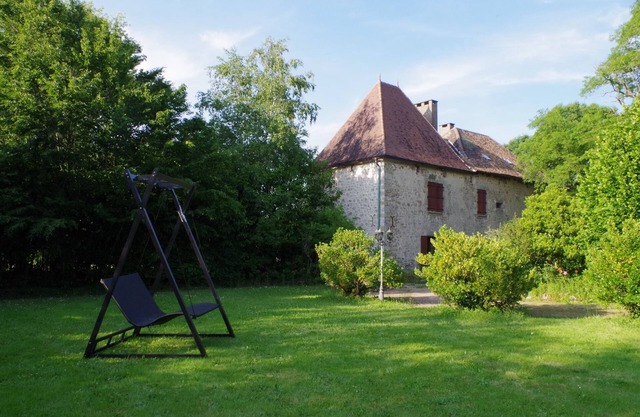 Vacation apartment/apartment for 6 guests with 110m² in Busserolles (71237)