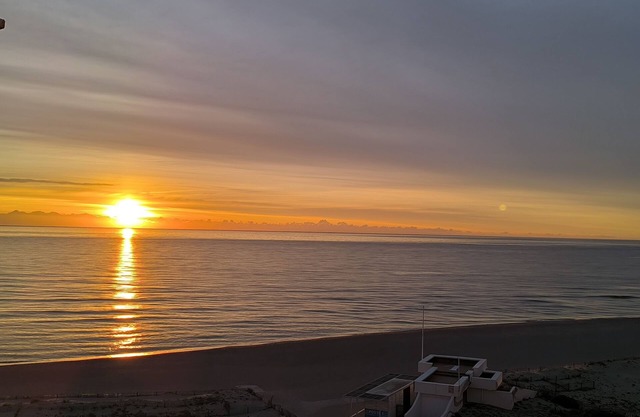 Vacation apartment - Splendid sea view, Private parking