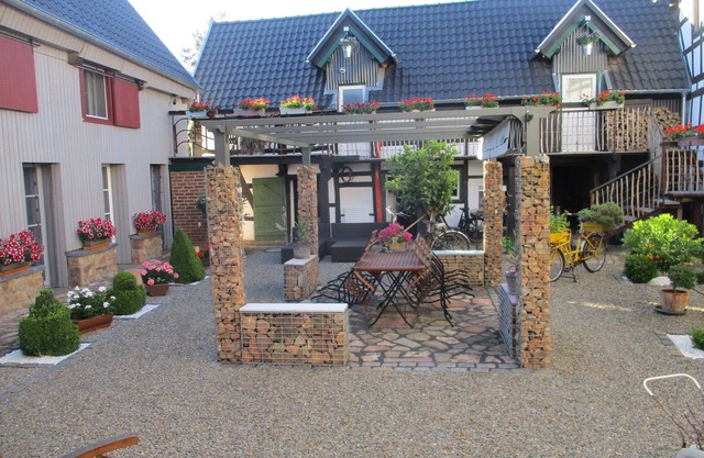 Vacation apartment/house with 2 bedrooms in the historic Vierkanthof