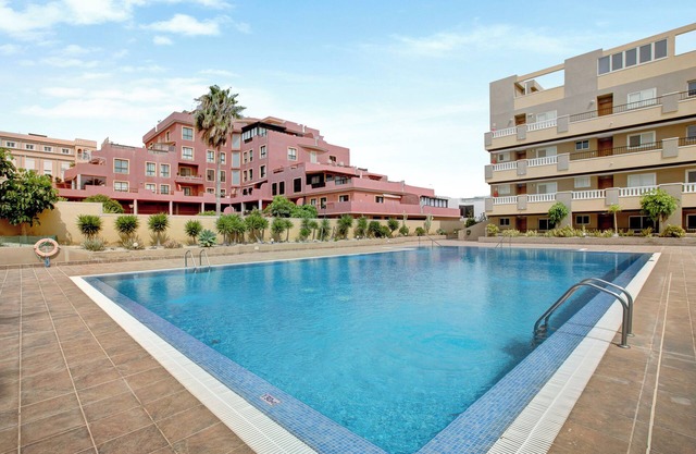 Vacation Apartment 'La Perla D22 En El Médano' with Shared Pool, Balcony and Wi-Fi