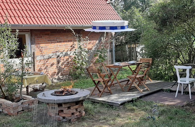 Vacation apartment old farm cottage with approx. 70 sqm, 1 bedroom, 1 living /sleeping area, max. for 4 persons