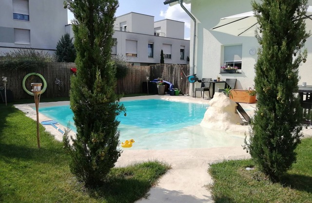 Vacation apartment with heated pool and sauna
