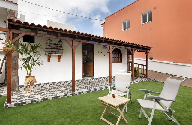 Vacation Home 'Los Diablitos 5' with Mountain View, Shared Terrace and Wi-Fi