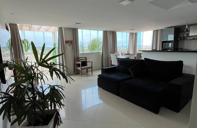 Vacation home: 4 bedrooms with air conditioning, swimming pool, hot tub and barbecue in Búzios