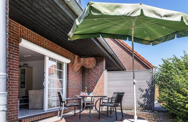 Vacation home 50009 - Timeless and elegant: The semi-detached house impresses both