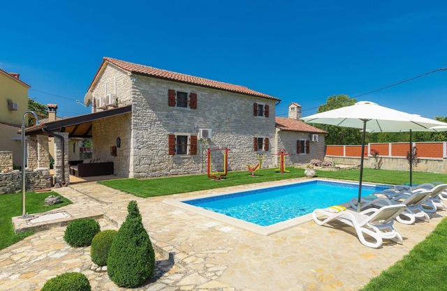 Vacation home Bozac by Interhome