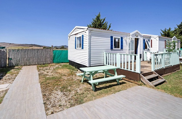 Vacation Home "Bungalow La Villoria Deluxe 6" with Shared Pool, Private Terrace & Wi-Fi