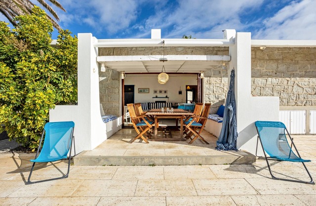 Vacation Home 'Casa da Praia' Near Beach with Private Terrace & Wi-Fi