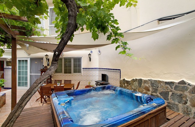 Vacation Home 'Duplex Carmelo Y Carmela' with Private Terrace, Private Garden and Wi-Fi