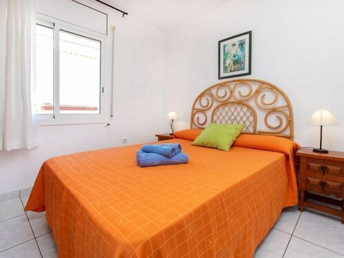 Vacation home El Paraiso in Llançà - 8 persons, 4 bedrooms
