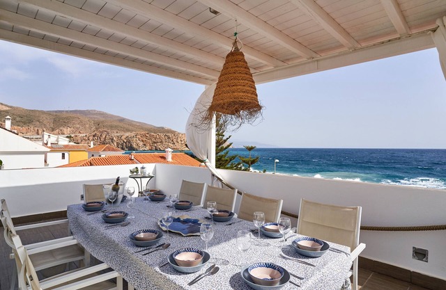 Vacation Home "Casa Sueña" near Beach with 4 Private Terraces & Wi-Fi