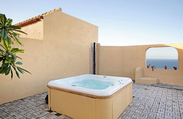Vacation Home 'Jacuzzi Comfort Sea Views Stay' with Sea View, Private Terrace and Wi-Fi