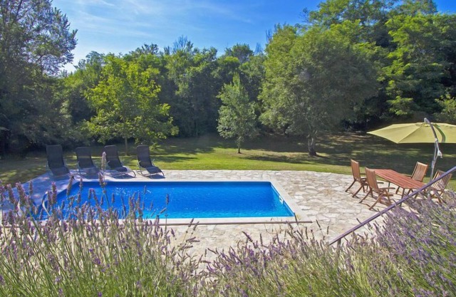 Vacation home Green by Interhome