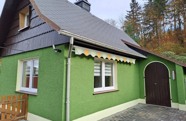 Vacation home Hirschturmblick- Cozy vacation home with terrace and playground