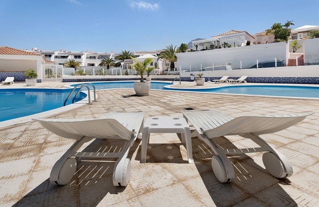 Vacation Home "Holiday Valley Blue Ocean B2" with Sea View, Shared Pool & Wi-Fi