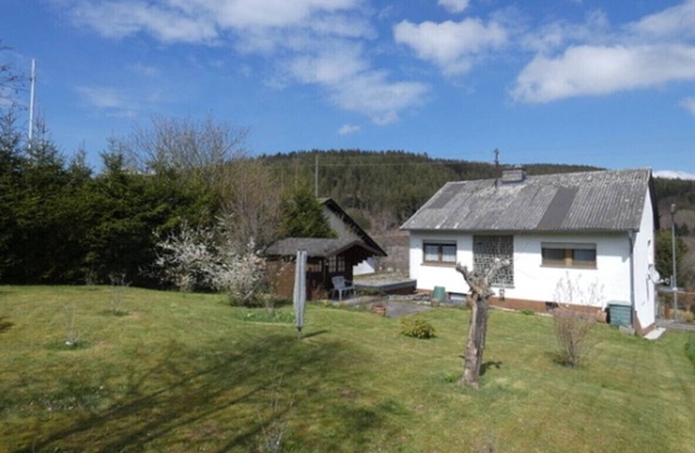Vacation home Hunsrück; garden; barbecue area; child and pet friendly!