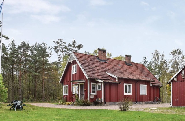 Vacation home in Knäred, Halland, only 30 m from the river Venne with fishing possibilities.