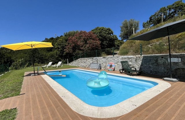 Vacation home in northern Portugal with vineyard views | Ponte da Barca