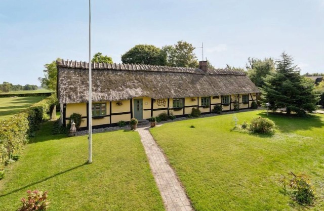 Vacation home "Isbiorn" - 5km from the sea in Lolland, Falster and Mon in Nørreballe - 8 persons, 3 bedrooms