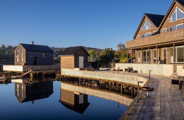 Vacation home Pale by Interhome