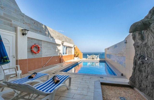 Vacation Home 'Seaside House' with Sea View, Private Pool and Wi-Fi