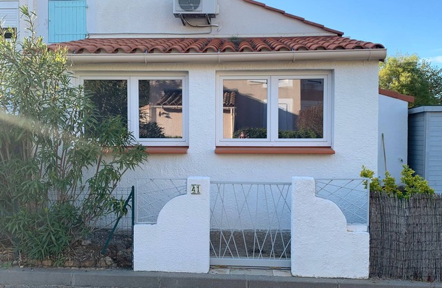 Vacation home T2 in Sorède, near Argeles sur Mer, with swimming pool and parking lot