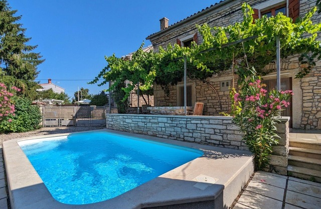 Vacation home with pool and beautiful terrace