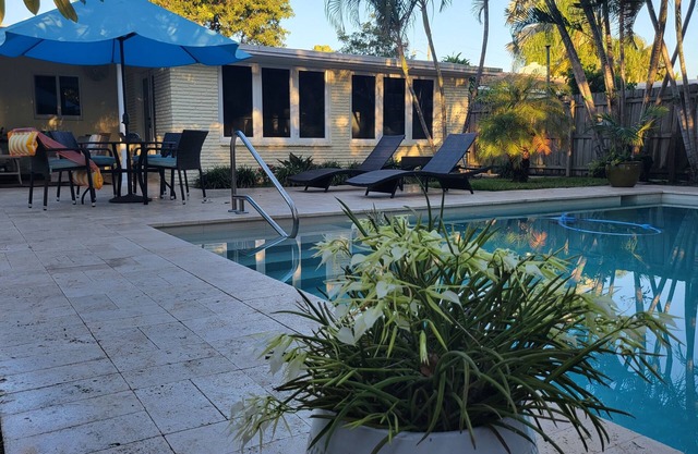 Vacation Perfection! Retreat, Refresh & Recharge in Your Private Tropical Oasis