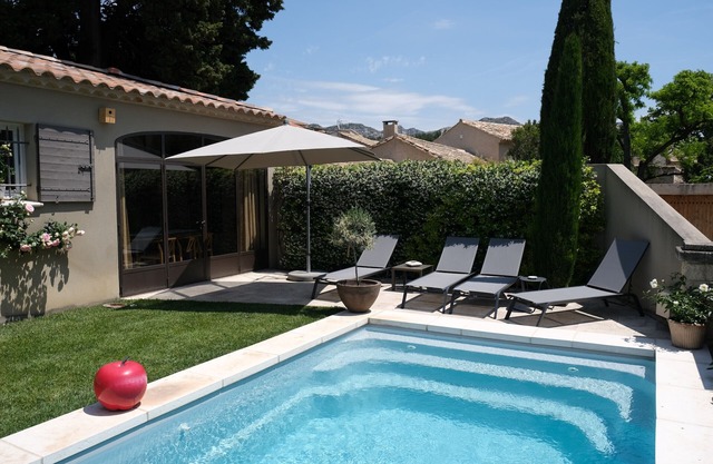 Vacation rental house with pool AUREILLE LS1-277