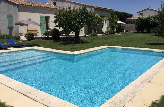 Vacation rental house with pool MOURIES LS1-298