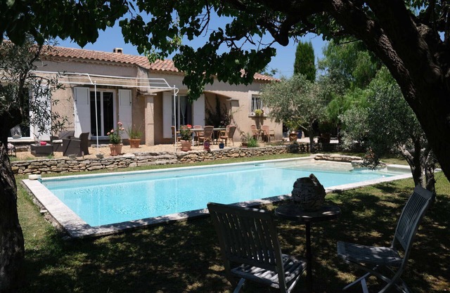 Vacation rental house with pool MOURIES LS1-194