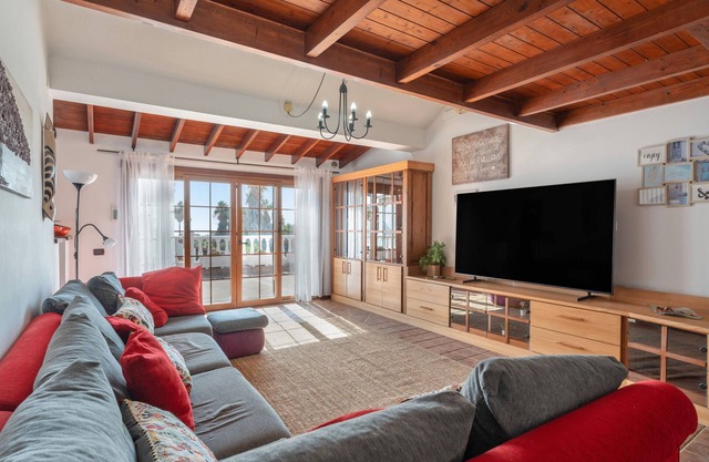 Vacation Villa 'Lola Sunset Place' with Sea View, Heated Pool and Air Conditioning