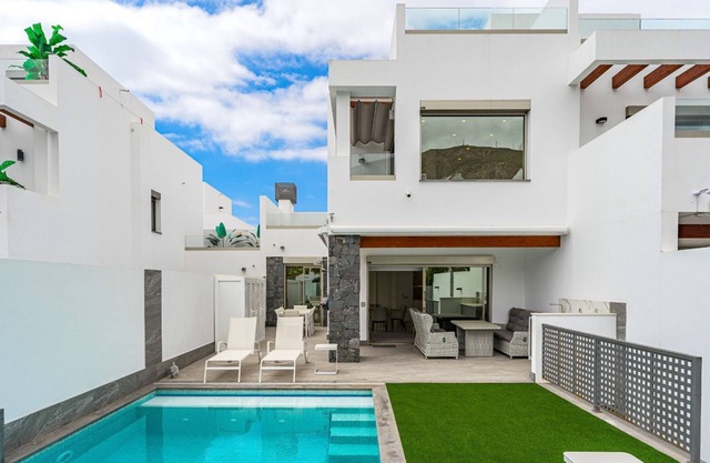 Vacation Villa 'Karat Portofino' with Sea View, Wi-Fi and Air Conditioning