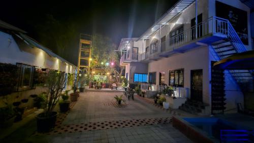 Vajra resorts & campsight