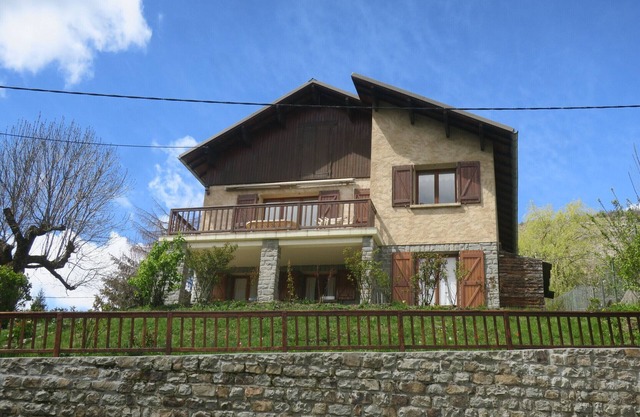 Val D'Allos mountain chalet for 8 people
